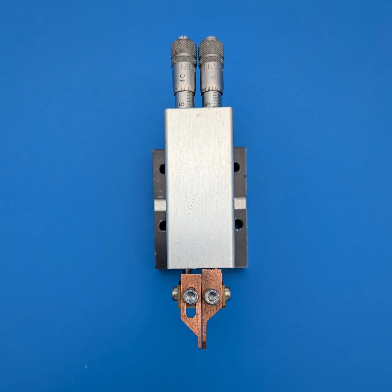 微加圧ヘッド|MBP-02|追従機構|溶接ヘッド|電極|溶接機|溶接