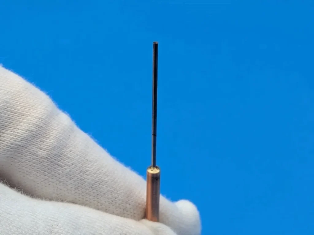 先端形状例｜タングステン埋め込み、ロングタイプ